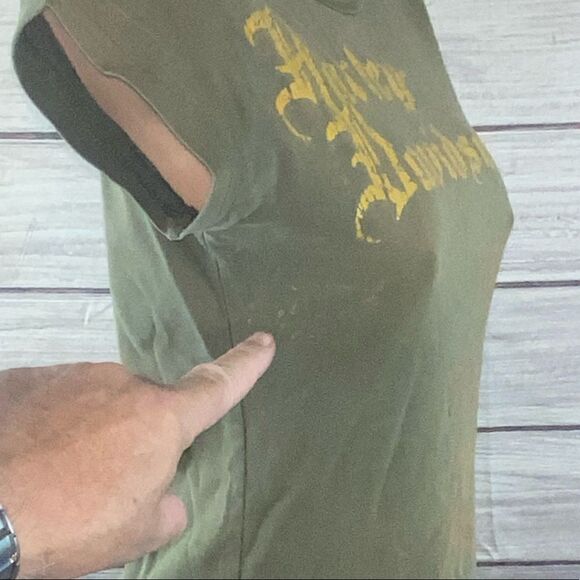 Ladies used size Med Harley Davidson shirt sleeve tee with slight defects - Picture 2 of 13
